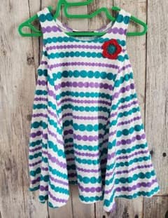 カルディア　お花の刺繍付き　フレアワンピースのサムネイル