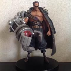 ワンピース フィギュアのサムネイル