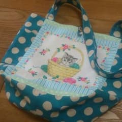 可愛らしい猫柄♪トートバッグ★のサムネイル