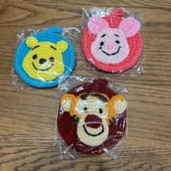 くまのプーさんの仲間　アクリルたわしのサムネイル