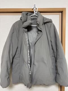 UNIQLO ダウンジャケット グレー XXLのサムネイル