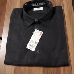 UNIQLO プレミアムリネンシャツ M ブラックのサムネイル