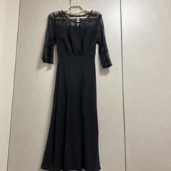 ブラックレースドレスのサムネイル