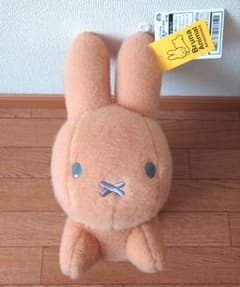 新品未使用 ブルーナアニマル 羊毛フェルト風 ぬいぐるみ 茶色 タグ付き