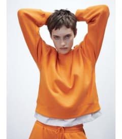ZARA  スゥエットのサムネイル