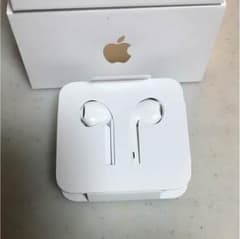 iPhone7  純正イヤホン  アダプターのサムネイル