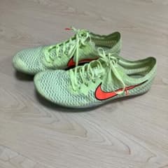 NIKE中長距離スパイクのサムネイル