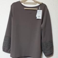 mint✼̥୭⁺様専用　　ブラウスのサムネイル