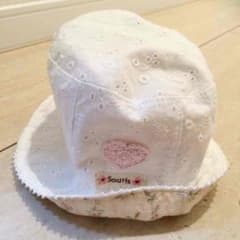 値下げ！白 ハート リバーシブル 帽子 春夏用 46cmのサムネイル