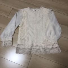 お値下げしましたフリル　レース　トップスのサムネイル