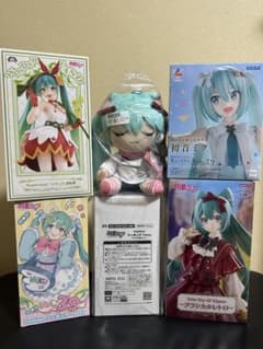 初音ミク フィギュア＋ぬいぐるみ【タイクレ限定版有り】 6個　まとめ売り　美少女