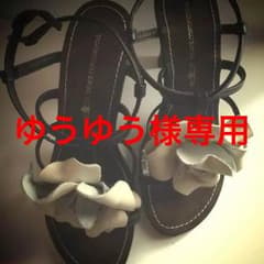 【ゆうゆう様】グレースコンチネンタル コサージュ サンダルのサムネイル