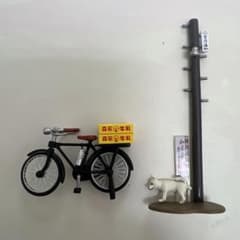 Miniature set of utility pole, dog, sign, and delivery bicycle (Morinaga Milk Industry)