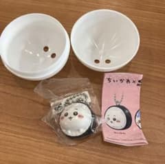 【未開封】くら寿司 ちいかわ カプセルトイ フィギュア マスコット　ちいかわのサムネイル