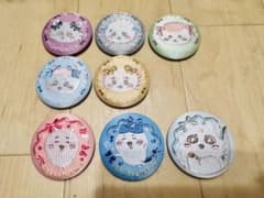ちいかわ 食玩 刺繍缶バッジ 8点セットのサムネイル