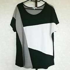 トライカラー Tシャツのサムネイル
