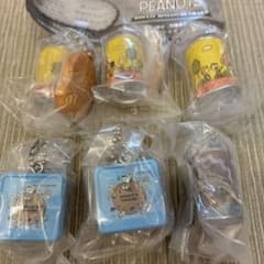 ピーナッツ　スヌーピー　ビスケットミニチュアチャームのサムネイル