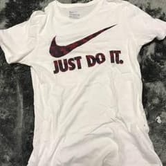 ナイキ tシャツのサムネイル