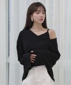 by muni:r  韓国  トップスのサムネイル