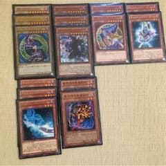 遊戯王 ブラックマジシャン デッキのサムネイル