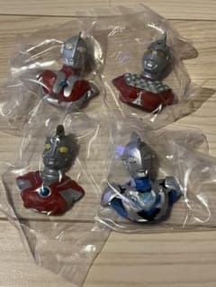 一番くじ　ウルトラマン60th 胸像 マグネットフィギュア 4種セットのサムネイル