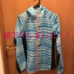 【美品】アンダーアーマー★ラッシュガード パーカーのサムネイル