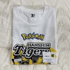 新品未開封】ピカチュウ阪神タイガースTシャツ Sサイズ - メルカリ