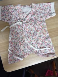 ベビー　コンビ肌着 半袖　40センチ 50センチのサムネイル