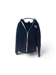 THE NORTH FACE ジップパーカーのサムネイル