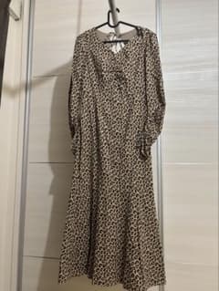 レオパード柄 ロングワンピース 長袖のサムネイル