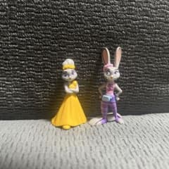 ズートピア フィギュア ジュディ 2体セットのサムネイル