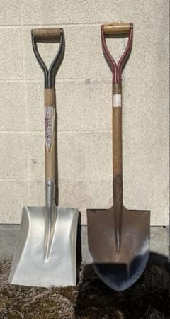 スコップ2本セット 剣先スコップ 角スコップ 木柄 まとめてどうぞ 中古