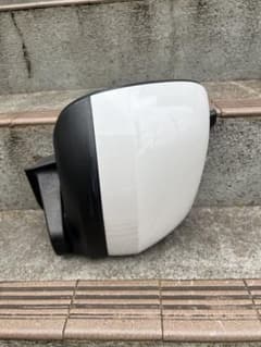 ダイハツハイゼット　S700V電動ミラー右側のみのサムネイル