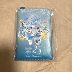 ファンタジースプリングス宿泊者限定カードキー＆キーケース　ディズニーシー25周年のサムネイル