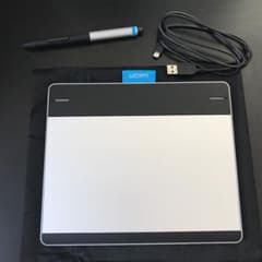 Intuos Comic Sサイズ CTH-480/S3のサムネイル