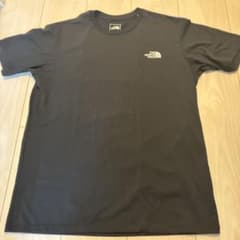 THE NORTH FACE 半袖Tシャツ ブラックのサムネイル