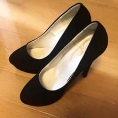 黒パンプス13cmヒール(いと様取り置き中)のサムネイル