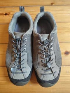 KEEN キーン 27.5cm スエード アウトドアシューズ グレー メンズのサムネイル
