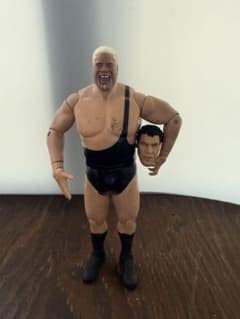 WWE レスラー フィギュア 交換可能な頭部付き