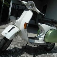 ベスパ125cc vespaのサムネイル
