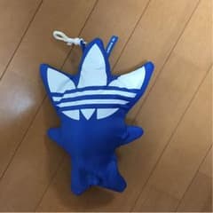 オリジナルアディダス キーホルダーからバッグに変身のサムネイル
