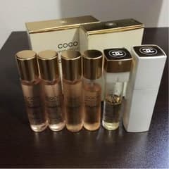 CHANEL COCO 香水のサムネイル