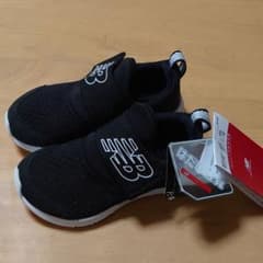 ちー君様専用  new balance キッズシューズ 14,5cmのサムネイル