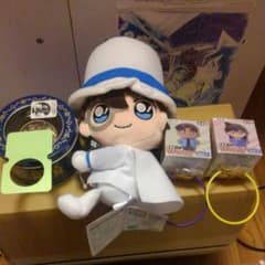 名探偵コナン　懐中時計、ぬいぐるみ、プチフィギュア四点セットのサムネイル