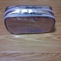 新品!！未使用☆ATTENIR☆化粧ポーチのサムネイル