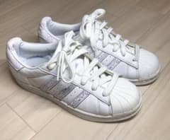 アディダス　スーパースター　ペイズリー 柄　22.5㎝のサムネイル