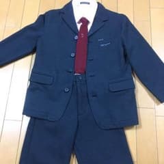 Bebeキッズスーツ120cmのサムネイル