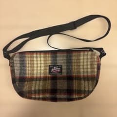 Johnson Woolen Mills ウールショルダーバッグ USA製のサムネイル