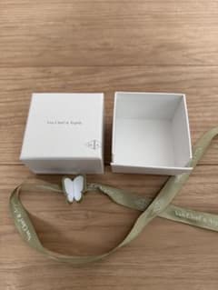 ヴァンクリーフVan Cleef & Arpels 空箱 リボン - メルカリ