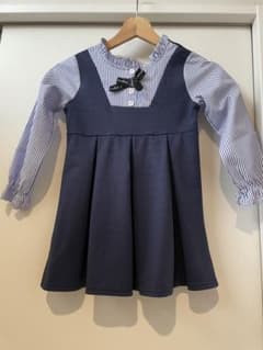 紺色ワンピース　キッズ　110cmのサムネイル